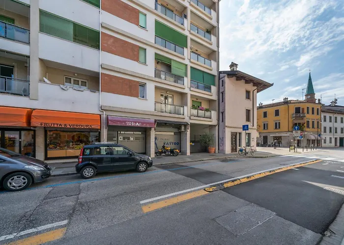 Guesthost - Catulla *